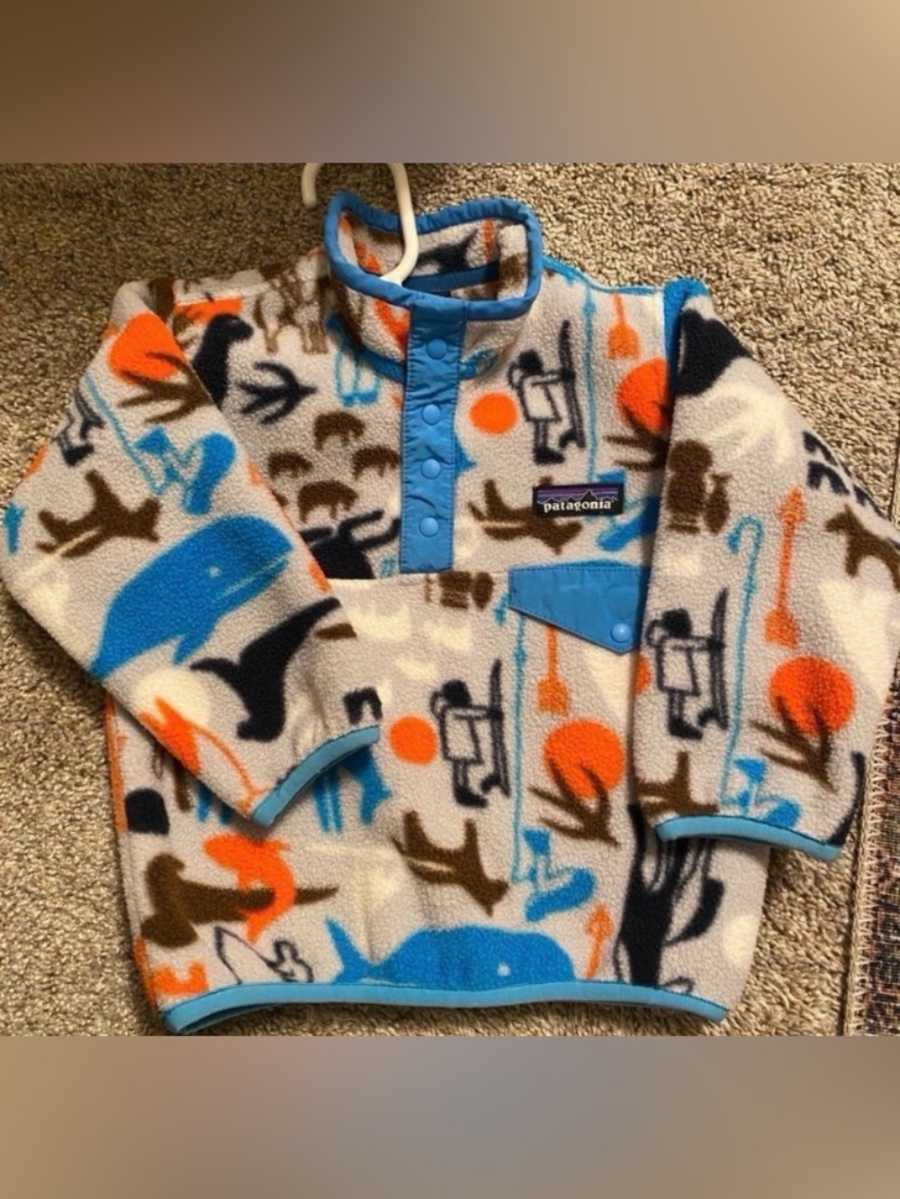 Patagonia animal print fleece